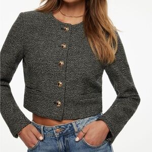 Meet your Posher, Catherine